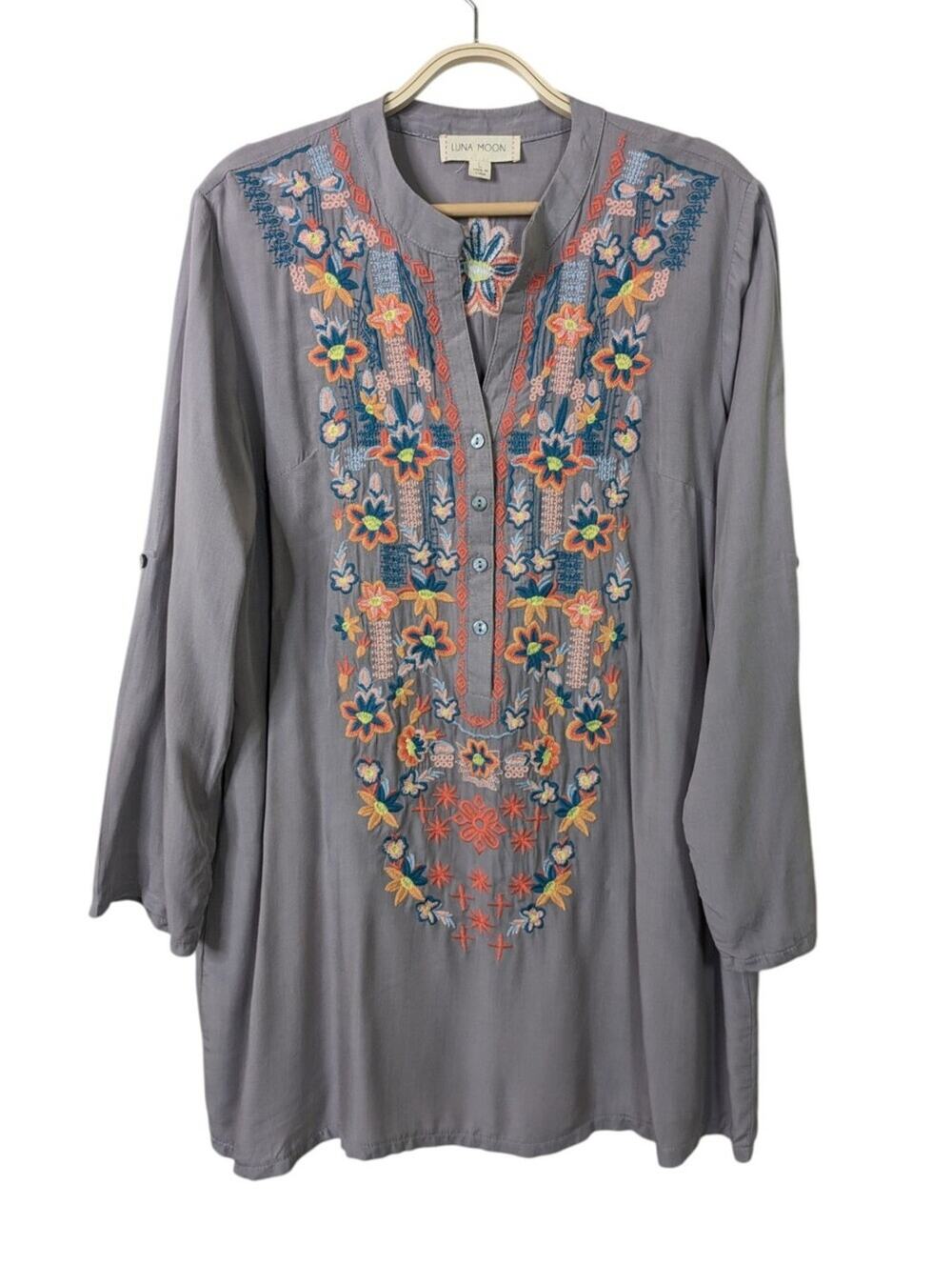 Anthropologie Luna Moon Tunic Top Large Embroidered Floral Rayon Boho Gray